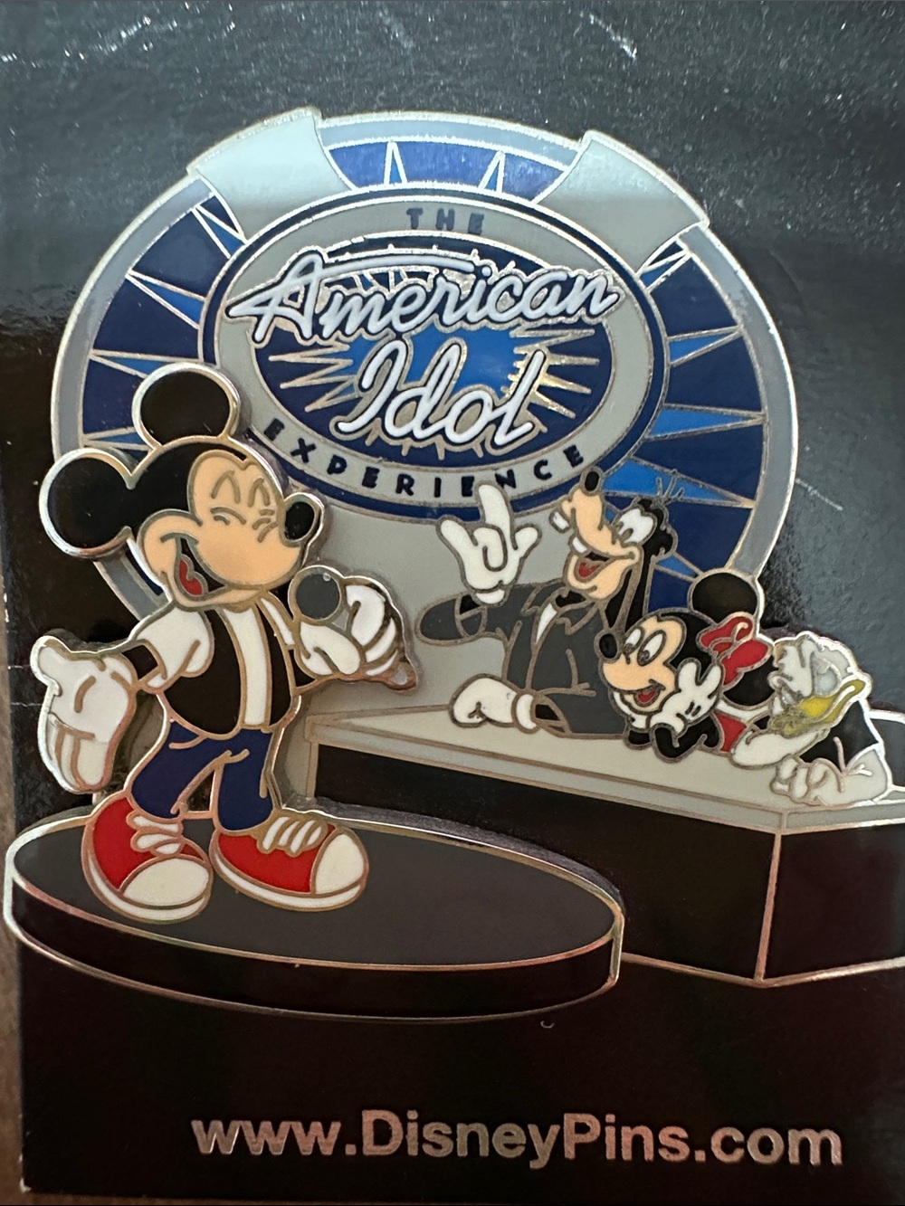 Disney American Idol Experience Pin - Blue, Red, Black, White
